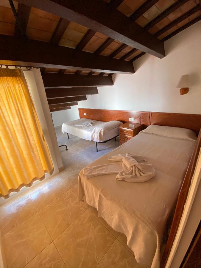 Apartamentos Mitus Canet De Mar Zewnętrze zdjęcie