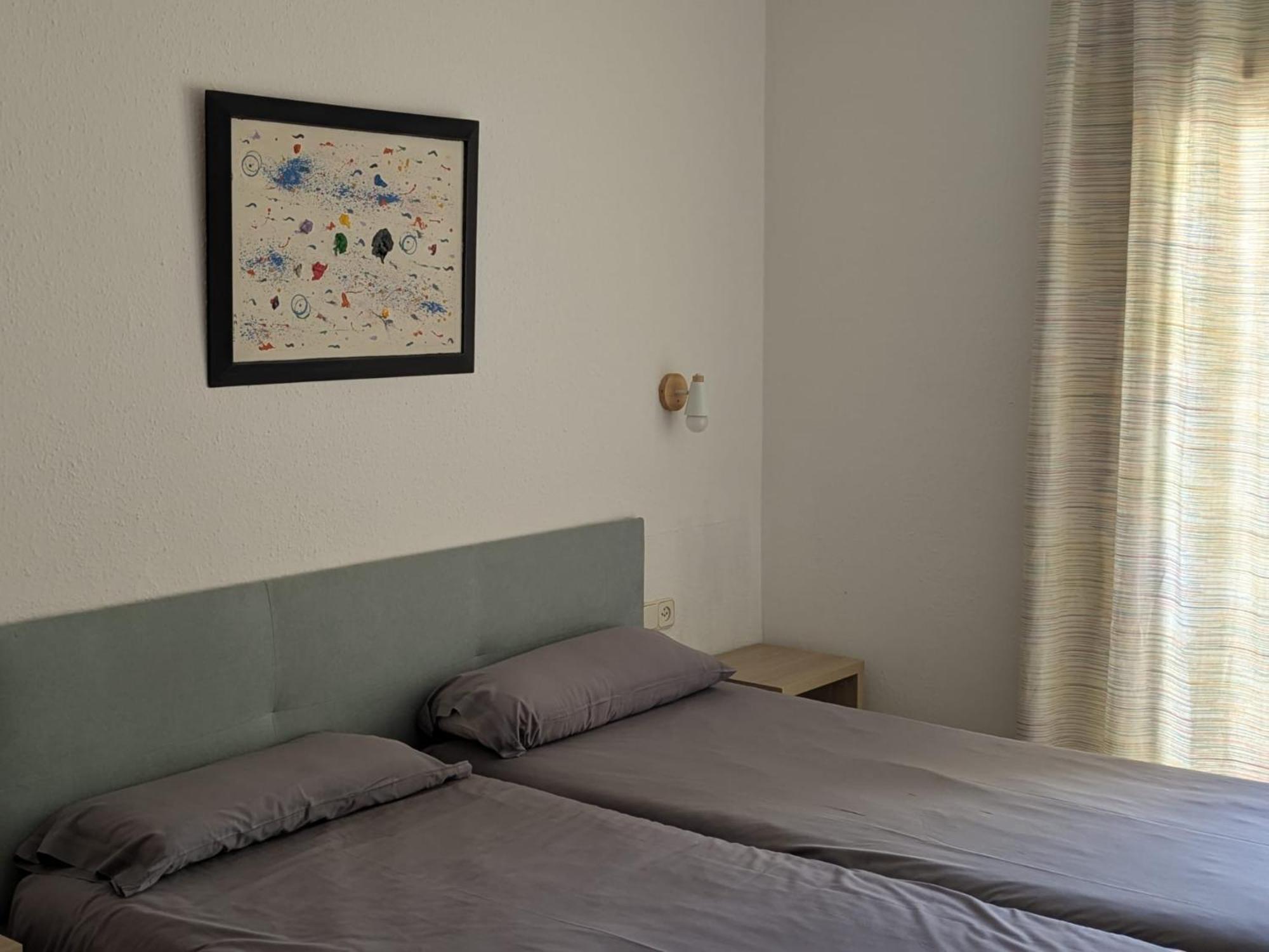 Apartamentos Mitus Canet De Mar Zewnętrze zdjęcie